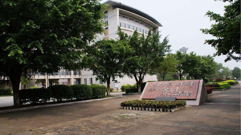 汽车电子PCBA加工流程揭秘：关键步骤与注意事项